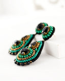 Black statement earrings | Green earrings | Gold earrings