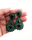 Black statement earrings | Green earrings | Gold earrings