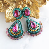 Emerald fuchsia gold dangle earrings - Exquistry - 3